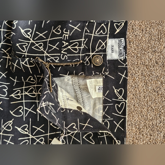 Moschino 90s tic tac toe print jeans - Picture 2 of 3